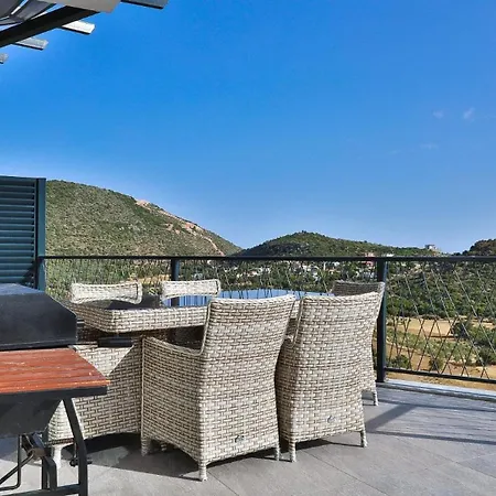 Willa 3 Bedroom - 9139 *