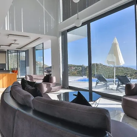 3 Bedroom - 9139 Villa