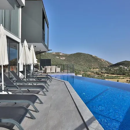 3 Bedroom - 9139 Villa